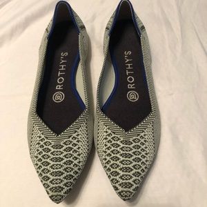 Rothy’s Point pistachio python sz 7